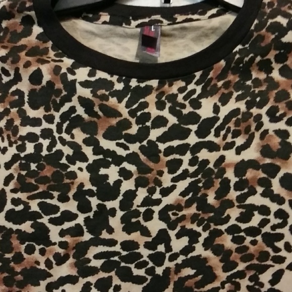 District Made NWOT Woman’s Sexy Comfy Animal Print Leopard Cotton Flare Sz M - Picture 6 of 12